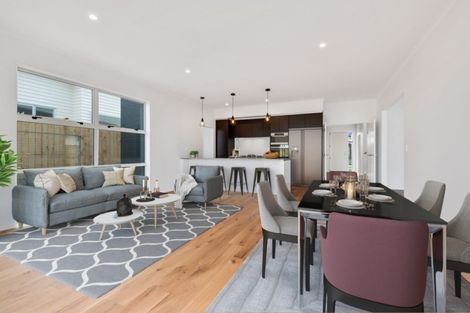 Photo of property in 19 Kukuwai Avenue, Red Beach, 0932