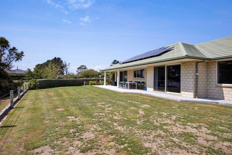 Photo of property in 30 Waipapa Road, Waitara, 4383