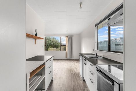 Photo of property in 10 Ferry Road, Waipu, 0510