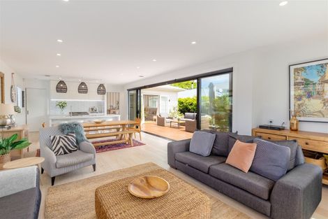 Photo of property in 19 Hawthorne Street, Strowan, Christchurch, 8052