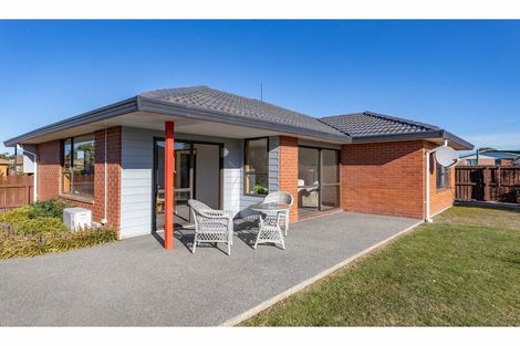 Photo of property in 7 Peebles Drive, Hei Hei, Christchurch, 8042
