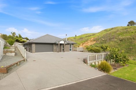 Photo of property in 11 Bob Carter Place, Welcome Bay, Tauranga, 3175