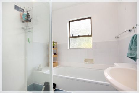 Photo of property in 11 Victoria Street, Foxton, 4814