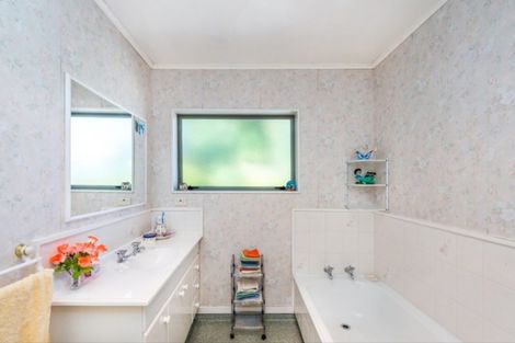 Photo of property in 1 Lynbrae Court, Nawton, Hamilton, 3200