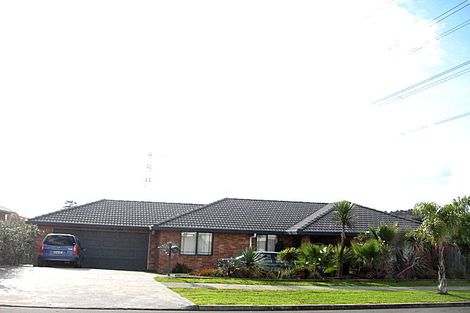 Photo of property in 106 Charles Prevost Drive, The Gardens, Auckland, 2105
