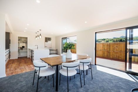 Photo of property in 87 Freedom Drive, Kelvin Grove, Palmerston North, 4470