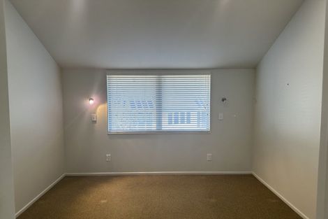 Photo of property in 12 Major Durie Place, Waikanae Beach, Waikanae, 5036