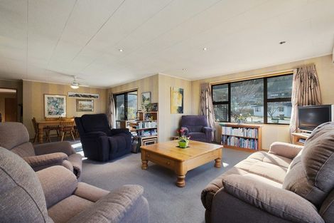 Photo of property in 77 Hazlett Street, Clyde, 9330