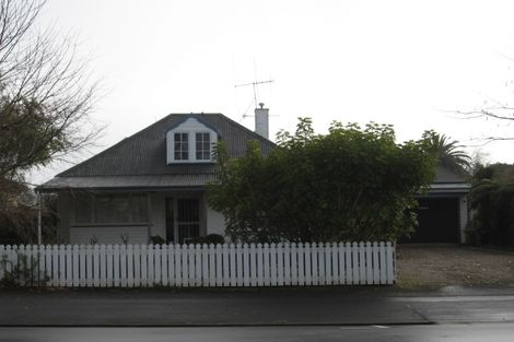 Photo of property in 37 Cook Street, Hamilton East, Hamilton, 3216