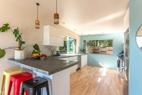 Photo of property in 12 Makora Avenue, Oneroa, Waiheke Island, 1081