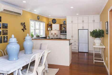 Photo of property in 100 Brookside Terrace, Bryndwr, Christchurch, 8053