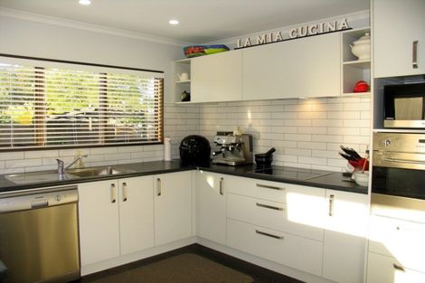 Photo of property in 5 Donegal Crescent, Tamatea, Napier, 4112