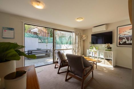 Photo of property in 8 Devon Street, Arrowtown, 9302