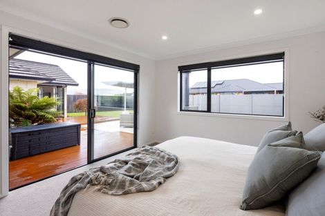 Photo of property in 34 Mike Smith Drive, Cambridge, 3434