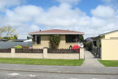 Photo of property in 27 Bracebridge Street, Kaiapoi, 7630