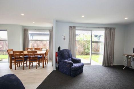 Photo of property in 2/4 Baffin Street, Wainoni, Christchurch, 8061