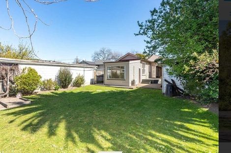 Photo of property in 6 Norwood Street, Beckenham, Christchurch, 8023