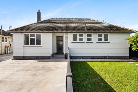 Photo of property in 716 Grove Road, Mayfair, Hastings, 4122