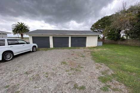 Photo of property in 214 Bridge Street, Eltham, 4322