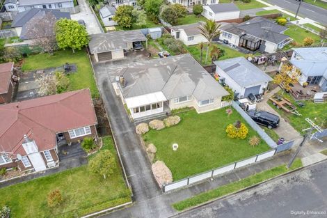 Photo of property in 2 Elizabeth Street, Levin, 5510