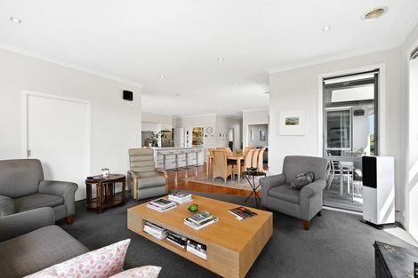 Photo of property in 13 Winslow Court, Huntington, Hamilton, 3210