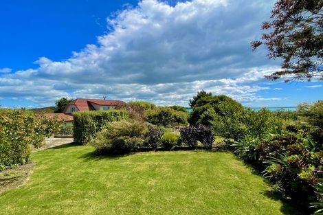 Photo of property in 964 Waianakarua Road, Herbert, 9495