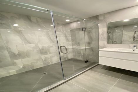 Photo of property in 17b Buscomb Avenue, Henderson, Auckland, 0610