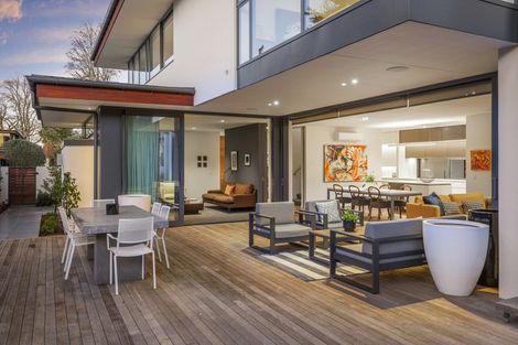 Photo of property in 19 Circuit Street, Merivale, Christchurch, 8052