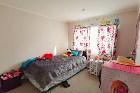 Photo of property in 151 Tirimoana Road, Te Atatu South, Auckland, 0602