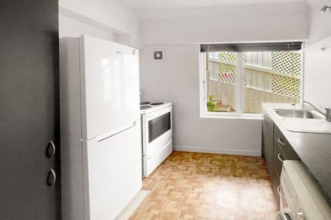 Photo of property in 15a Onslow Road, Khandallah, Wellington, 6035