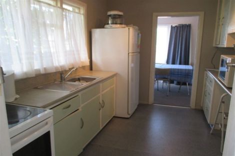 Photo of property in 6 Wimborne Crescent, Aranui, Christchurch, 8061