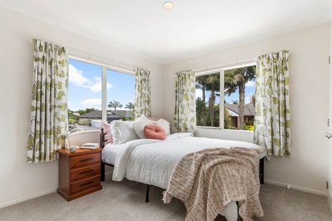 Photo of property in 94 Longford Park Drive, Takanini, 2112