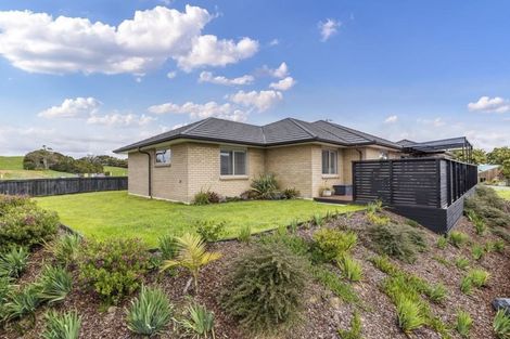 Photo of property in 15 Mason Heights, Warkworth, 0910