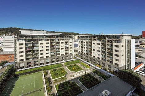 Photo of property in Sanctum Apartment, 10 Ebor Street, Te Aro, Wellington, 6011