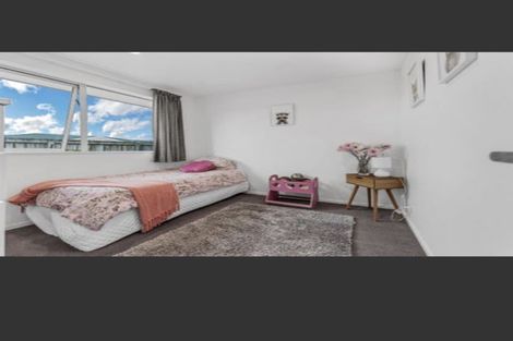 Photo of property in 52b Kayes Road, Pukekohe, 2120