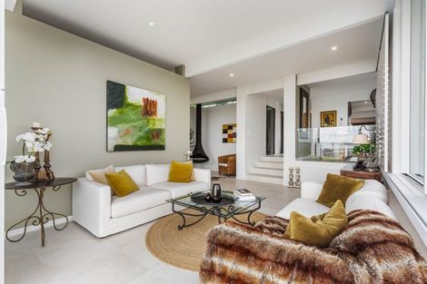 Photo of property in 96 Bramley Drive, Farm Cove, Auckland, 2012