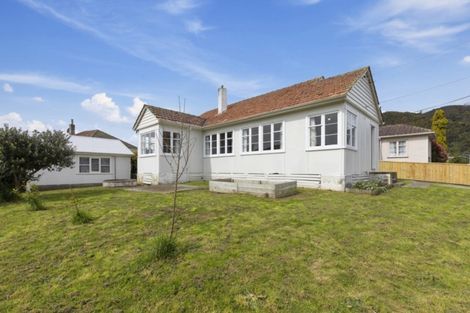 Photo of property in 6 Macky Street, Taita, Lower Hutt, 5011