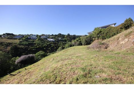 Photo of property in 5 Law Lane, Mount Pleasant, Christchurch, 8081