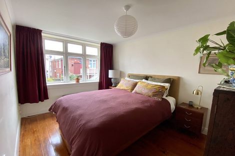 Photo of property in 58 Brougham Street, Mount Victoria, Wellington, 6011