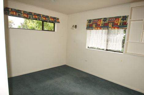 Photo of property in 1 Bowman Place, Sockburn, Christchurch, 8042