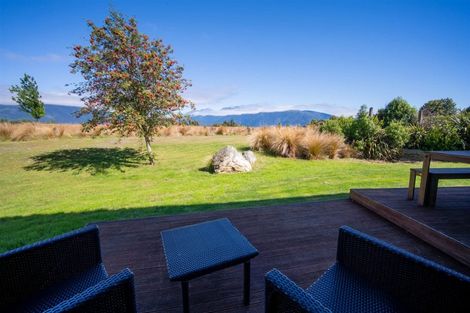 Photo of property in 11 Patience Bay Drive, Te Anau, 9679