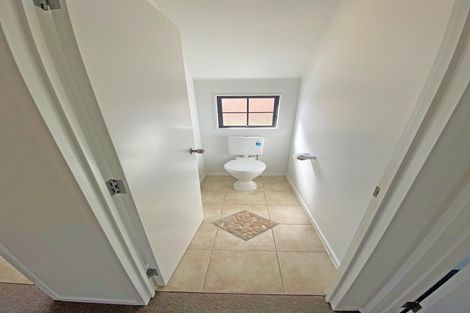 Photo of property in 8/41 The Avenue, Albany, Auckland, 0632