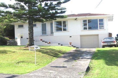 Photo of property in 30 Jaemont Avenue, Te Atatu South, Auckland, 0610