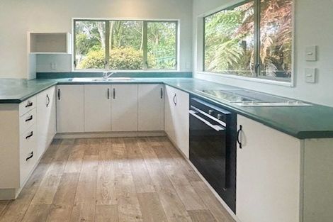 Photo of property in 10 Hau Whiti Place, Kimbolton, 4774