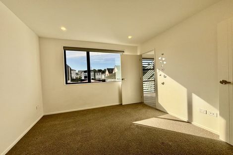 Photo of property in 19b Line Road, Glen Innes, Auckland, 1072