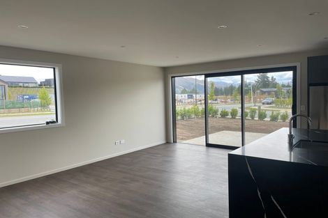 Photo of property in Northlake, 10 Cairnmuir Street, Wanaka, 9305