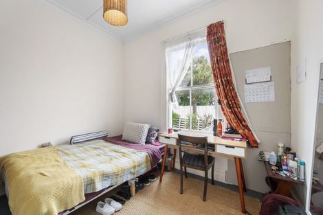 Photo of property in 54 Roxburgh Street, Mount Victoria, Wellington, 6011