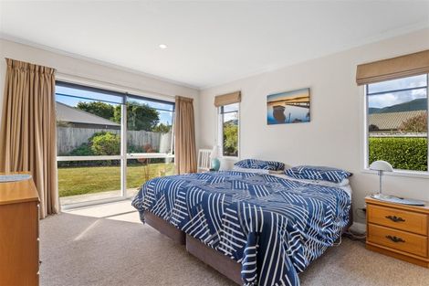 Photo of property in 76 Covent Drive, Stoke, Nelson, 7011