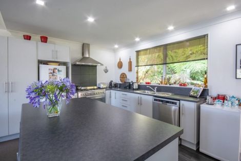 Photo of property in 16 Lawrence Street, Havelock, 7100