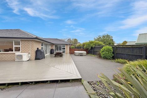 Photo of property in 18 Weld Street, Levin, 5510